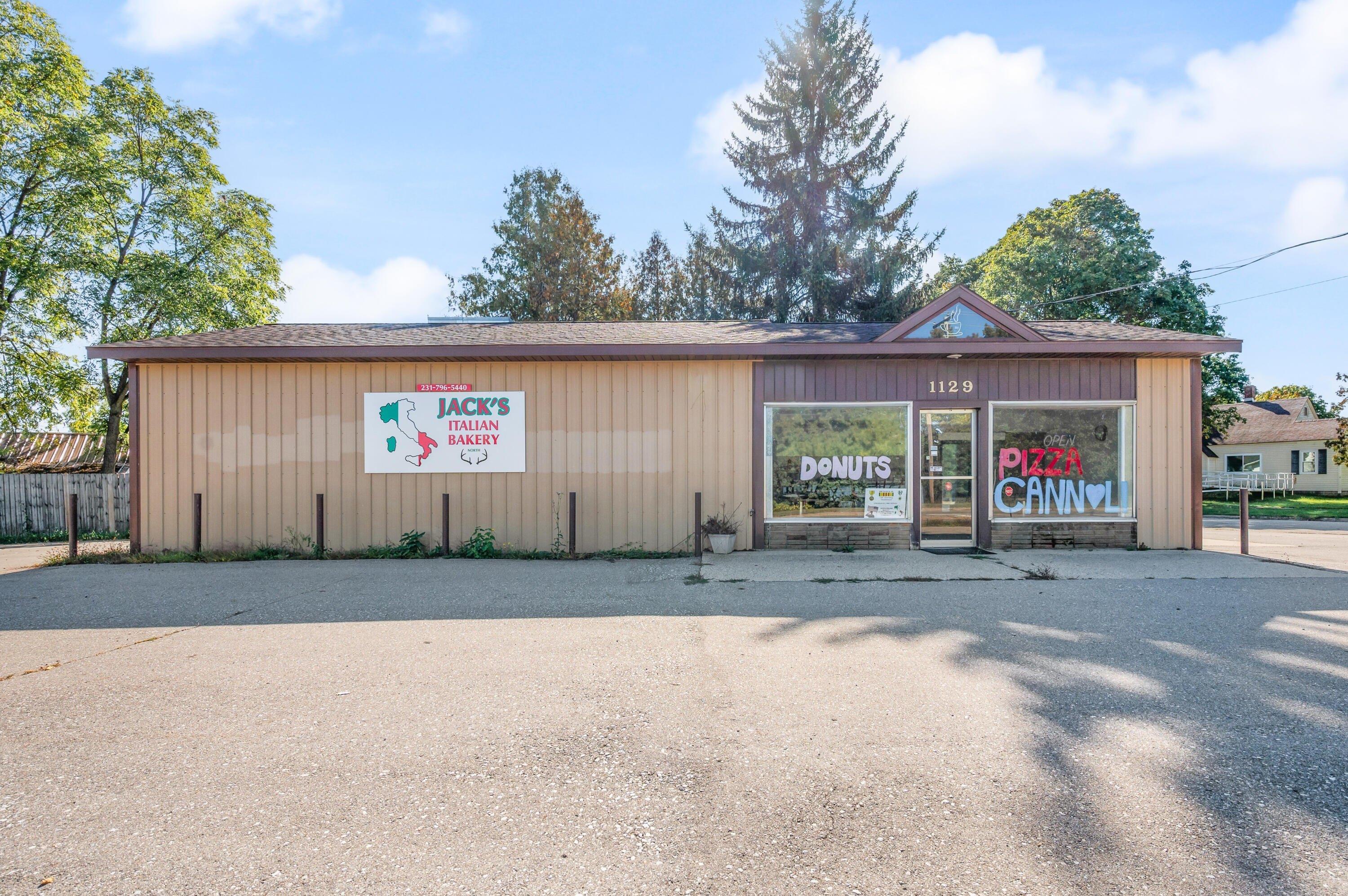Property Image for 1129 N State Street