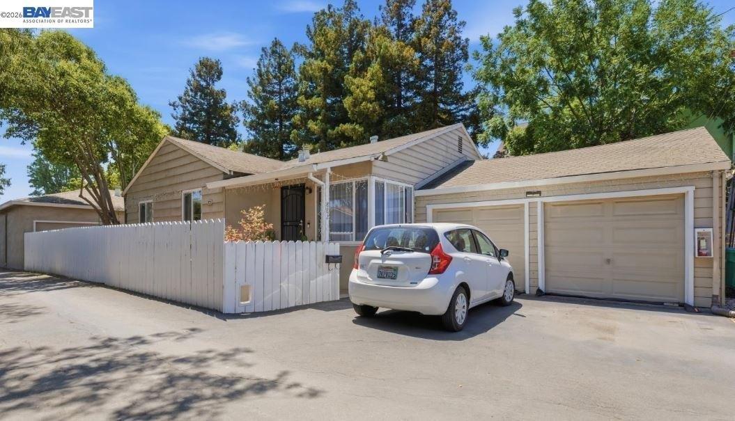 Property Image for 882 W Tennyson Rd, Hayward, CA 94544