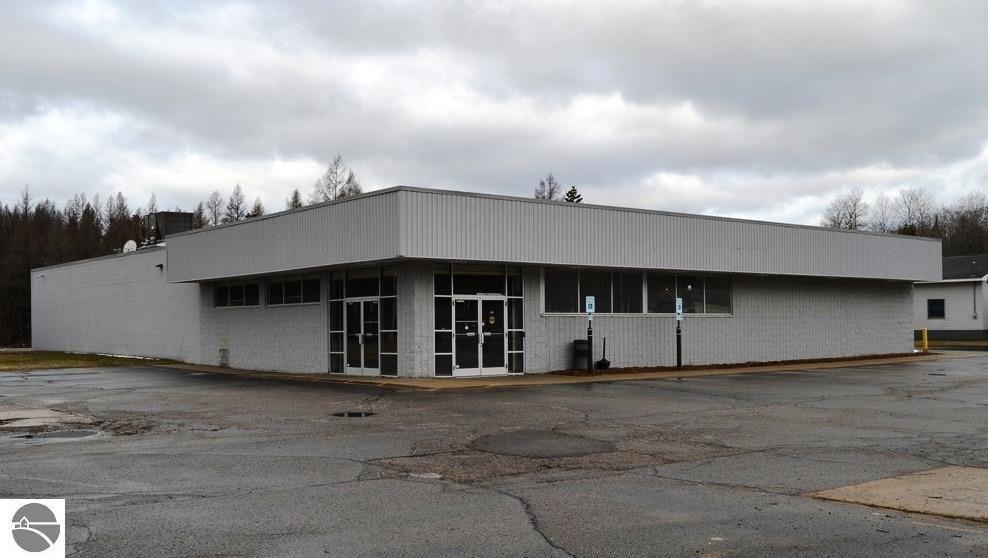 Property Image for 425 N Fifth Street