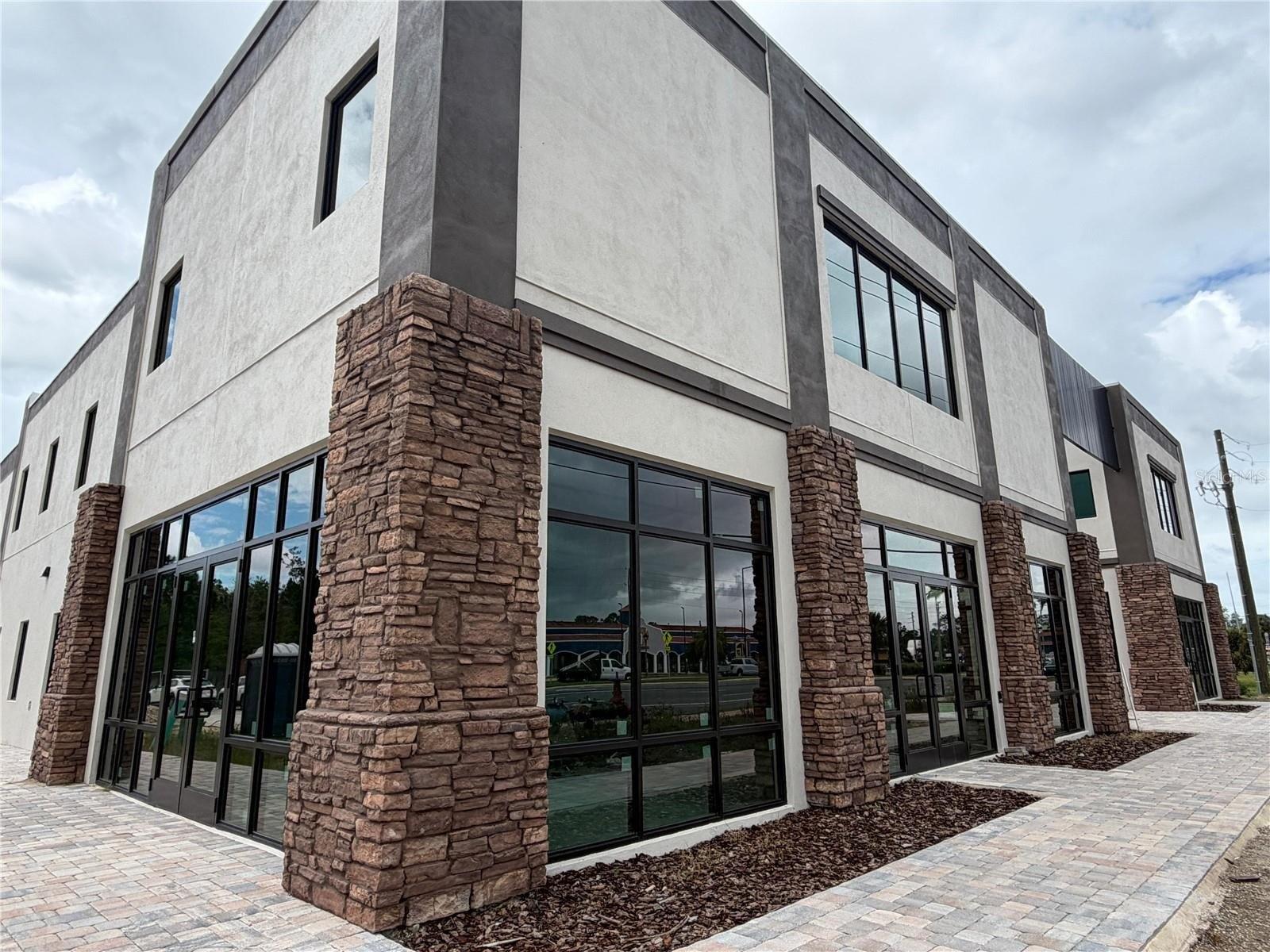 Property Image for 4560 W Irlo Bronson Memorial Highway 129