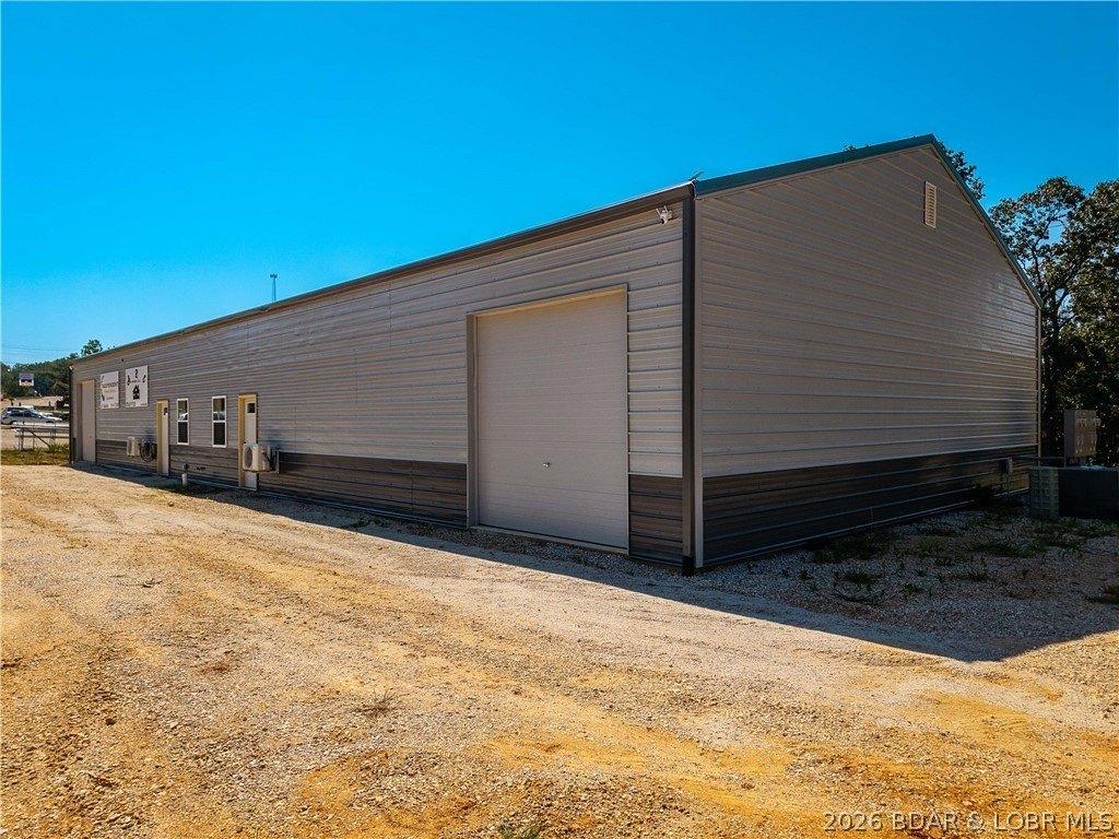 Property Image for 17105 N State Highway 5