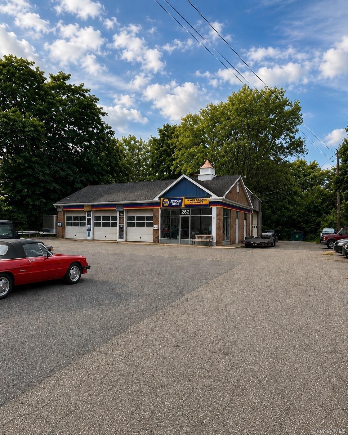Property Image for 262 Quassaick Avenue