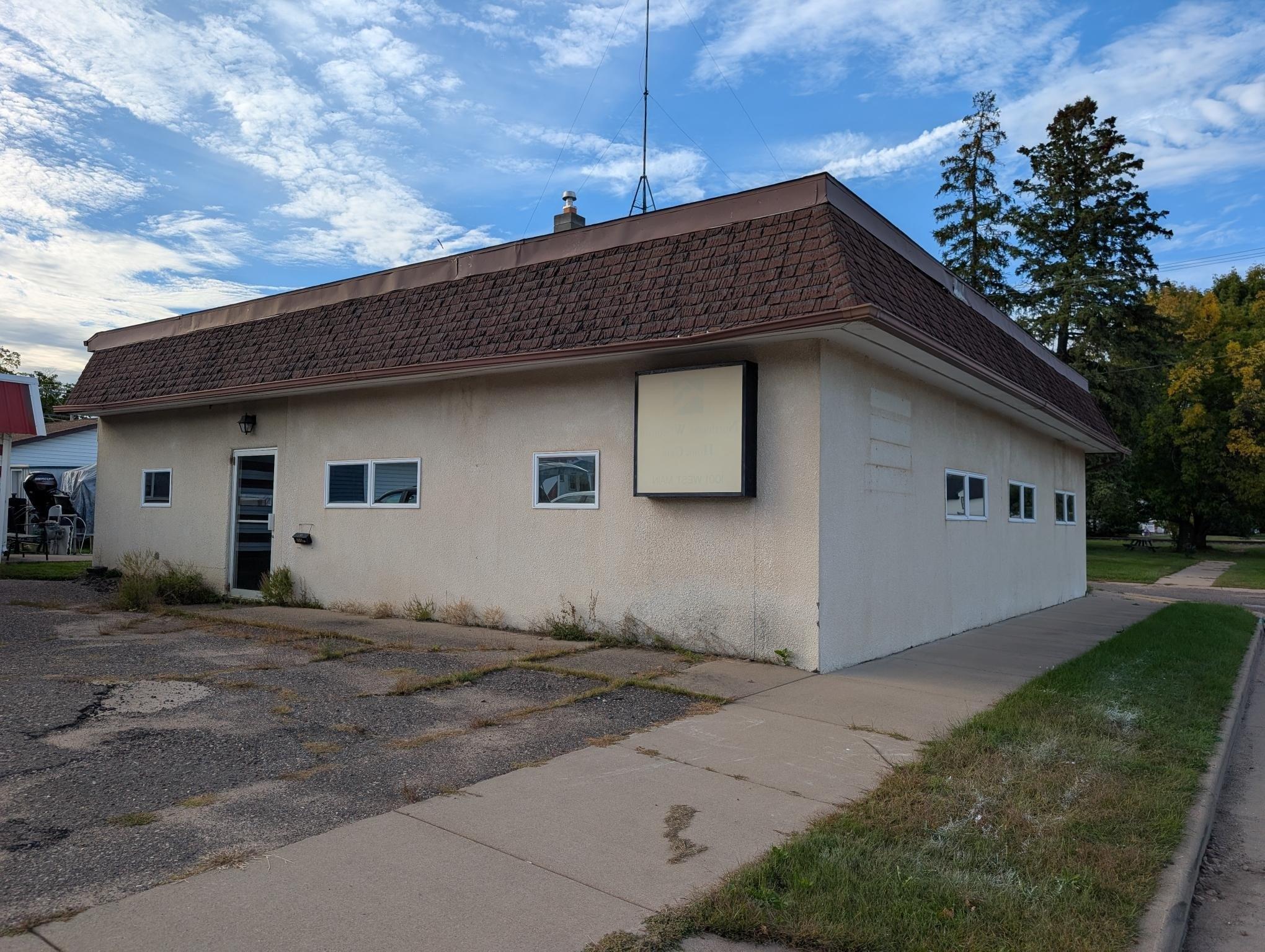 Property Image for 1001 Main St