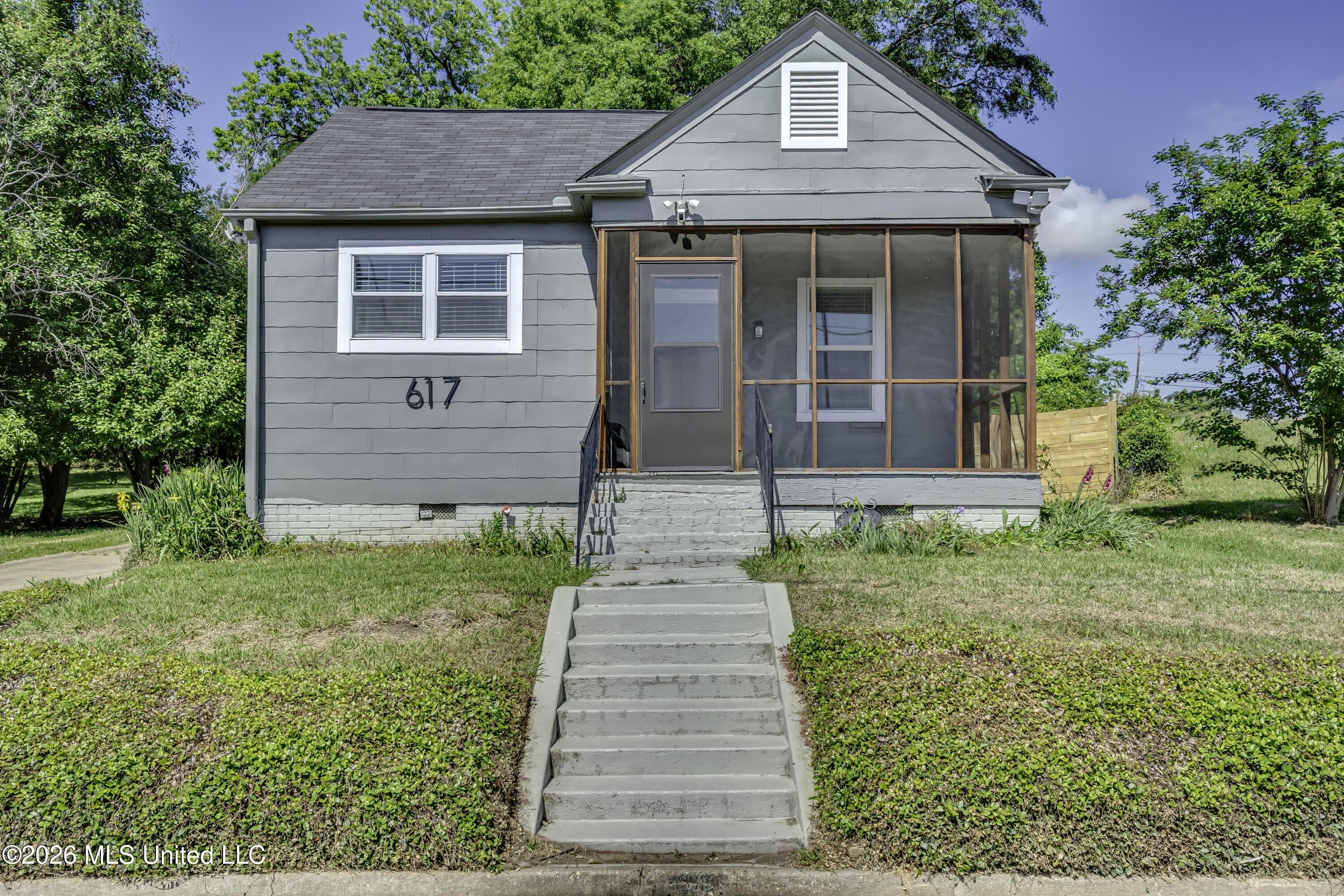 Property Image for 617 Rio