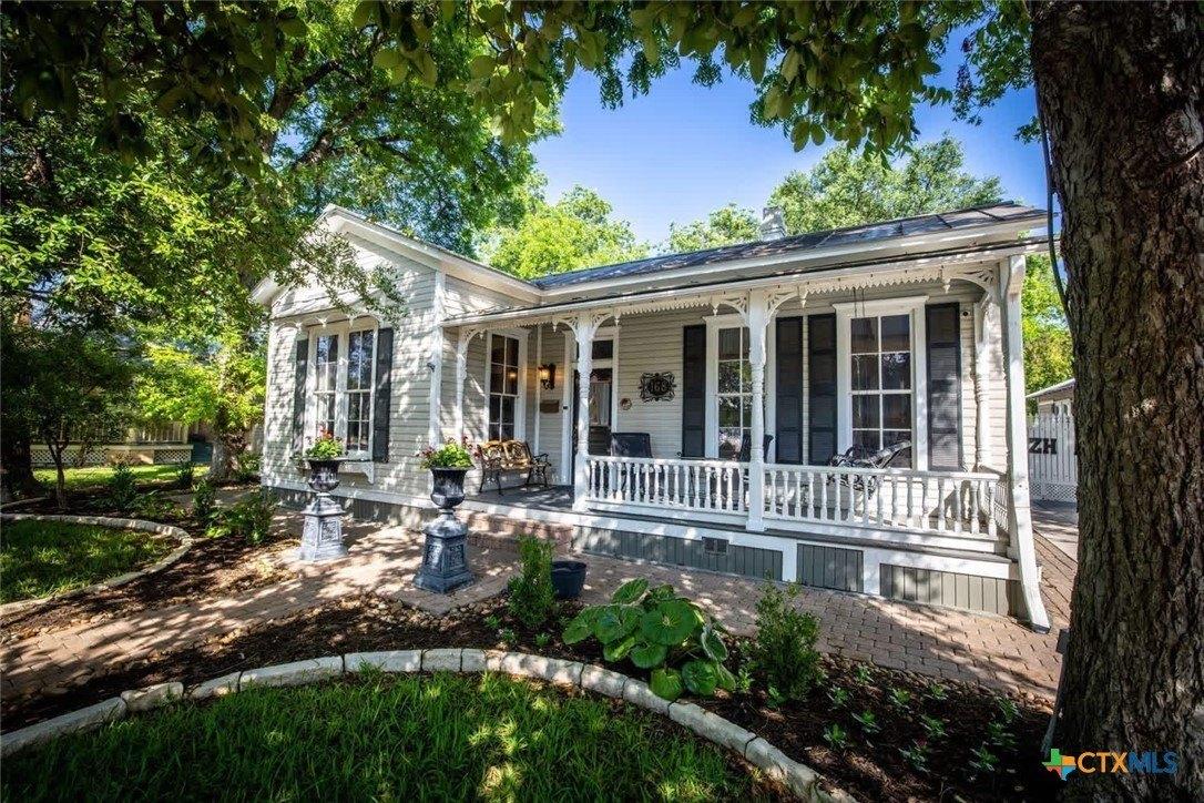 Property Image for 168 E Zink Street