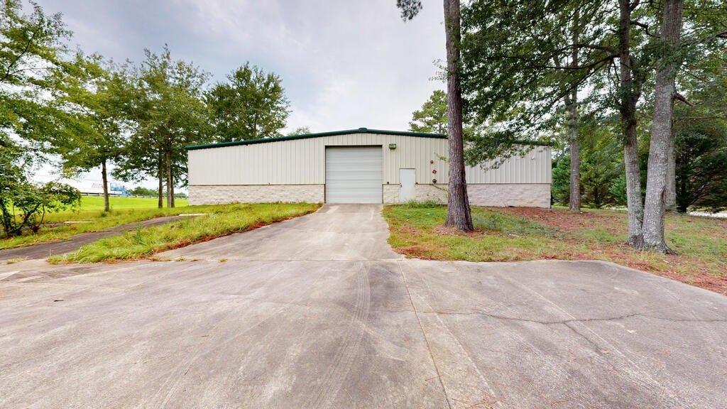 Property Image for 1906 Ross Clark Circle