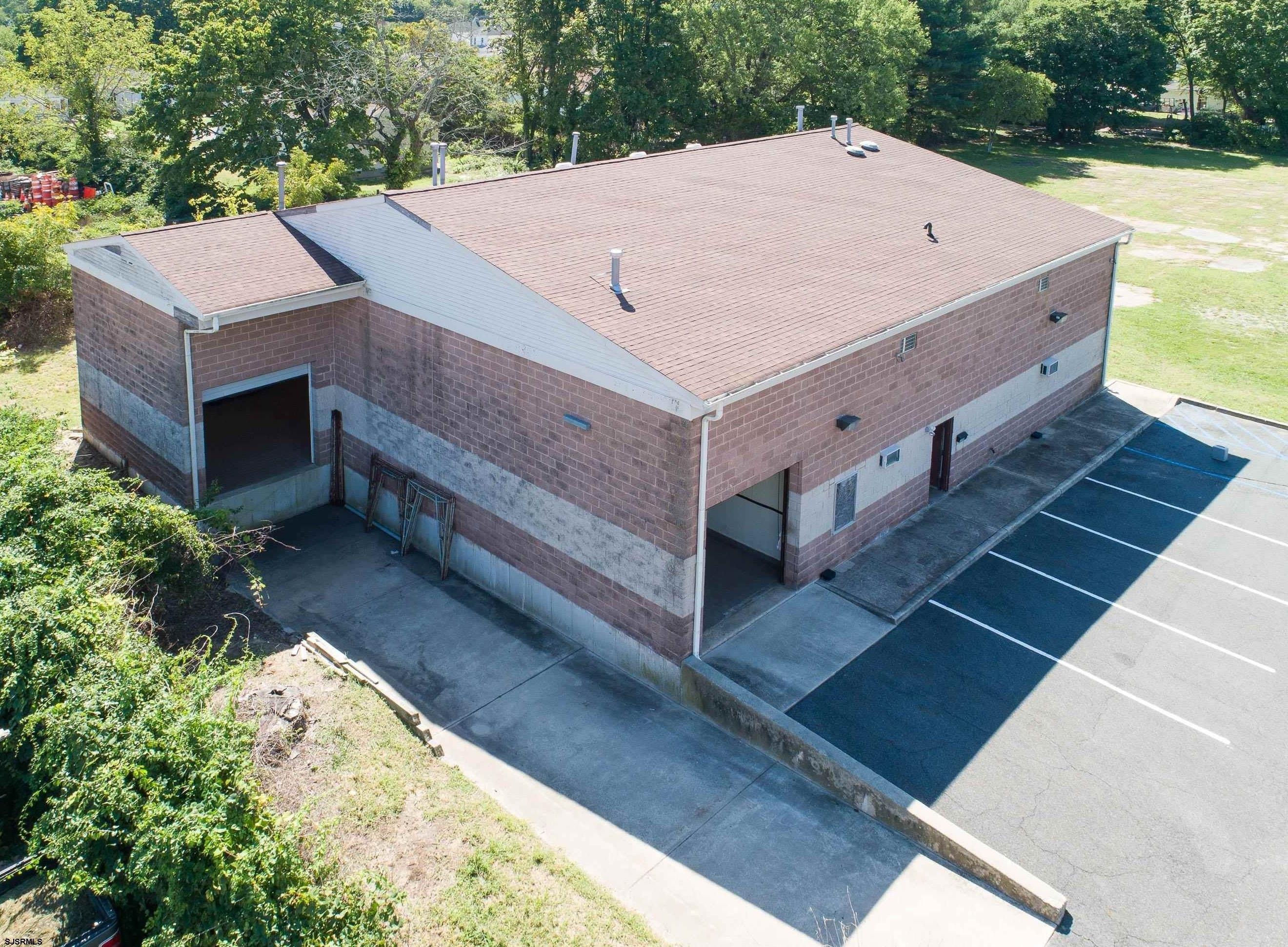 Property Image for 222 N New Road