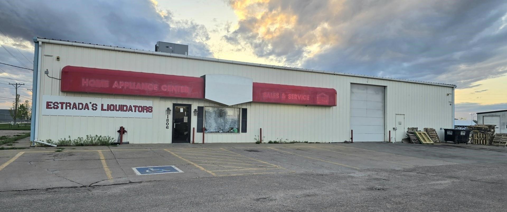 Property Image for 1806 W Omaha Ave.