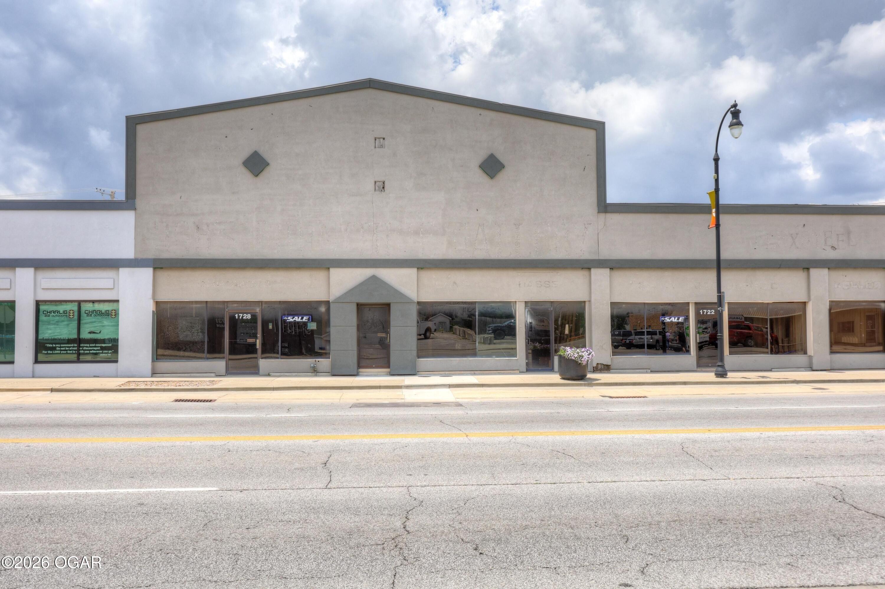 Property Image for 1716-1728 S Main Street