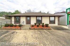 Property Image for 2210-B N Broadway ST