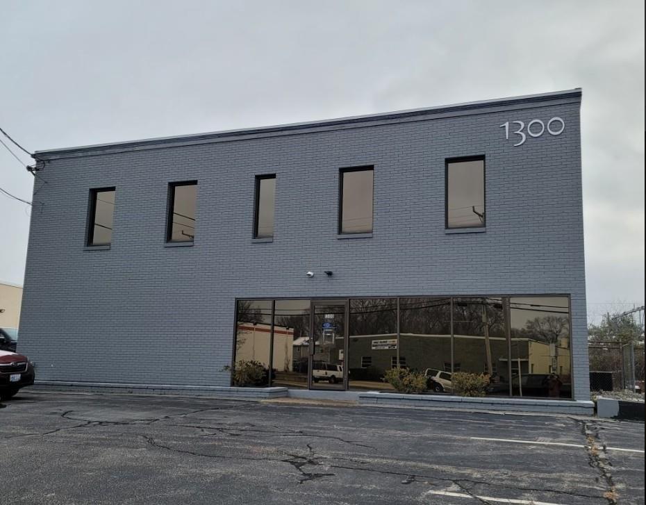 Property Image for 1300 Jefferson Boulevard