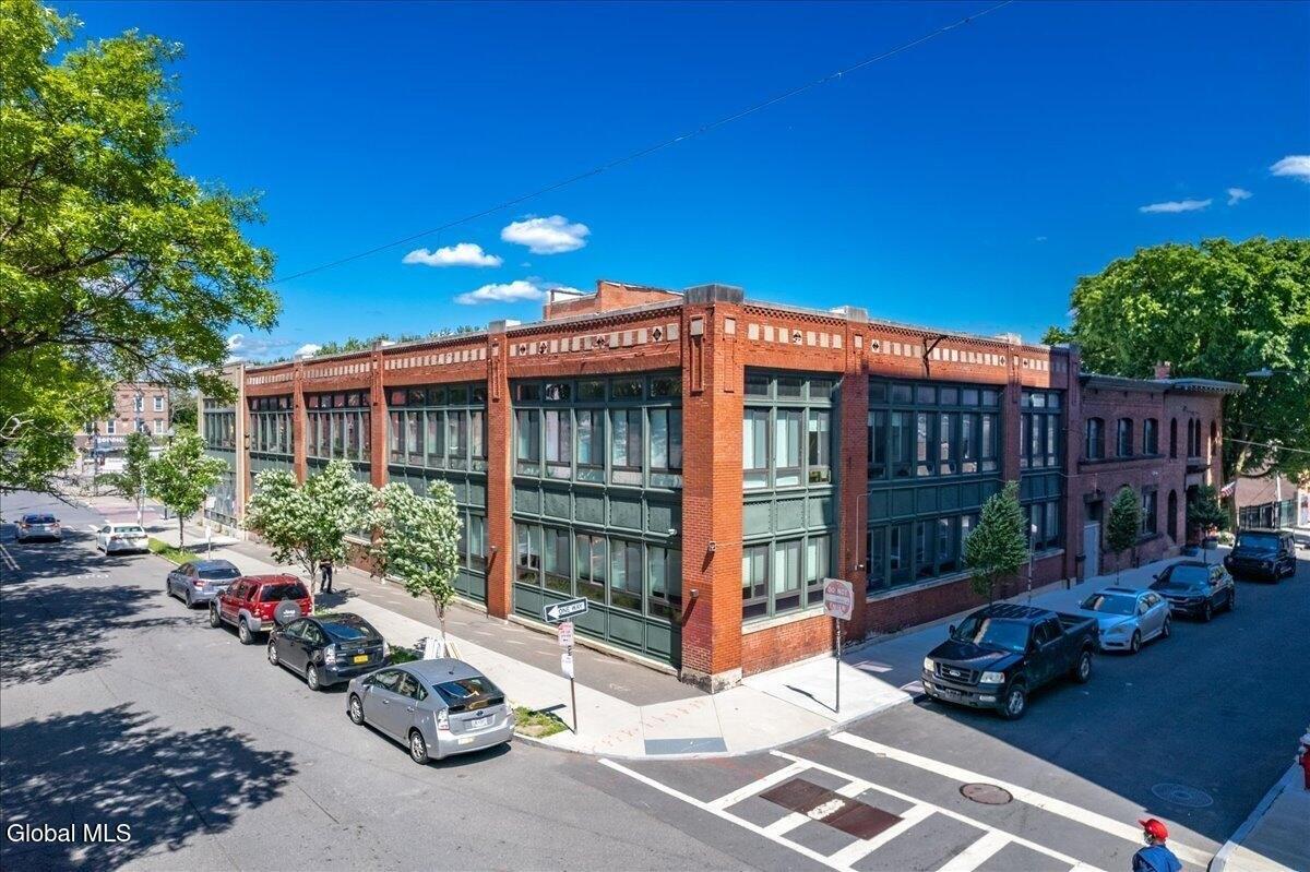 Property Image for 260 Washington Avenue