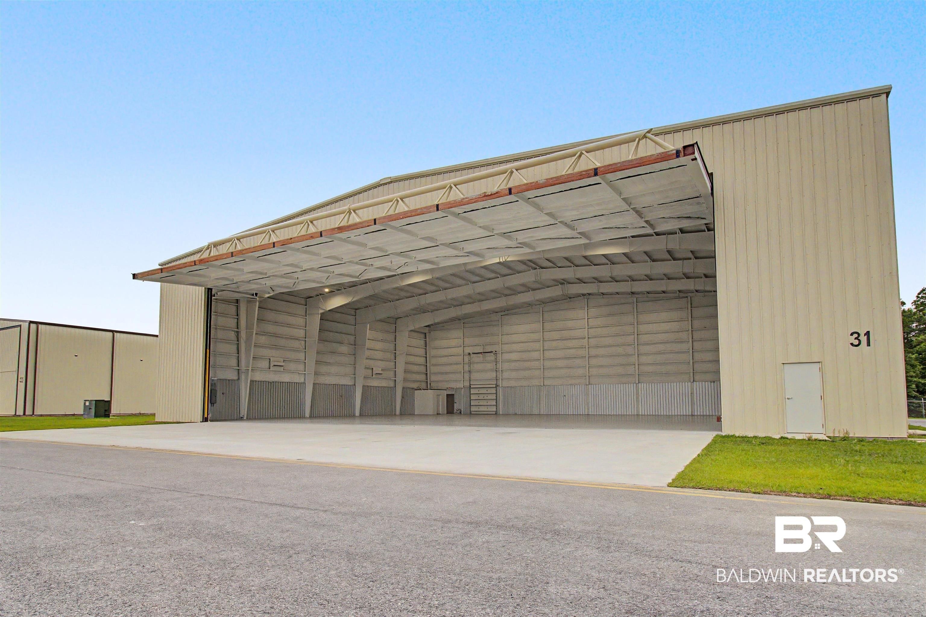 Property Image for 3090 Airport Drive 31
