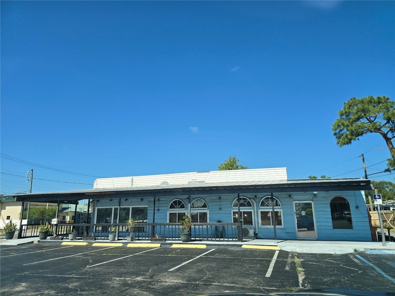 Property Image for 11002 SEMINOLE Boulevard