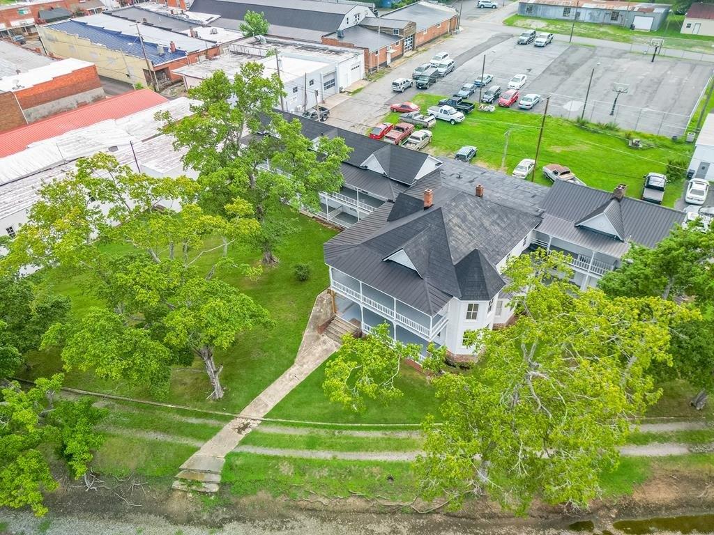 Property Image for 455 Railroad Avenue