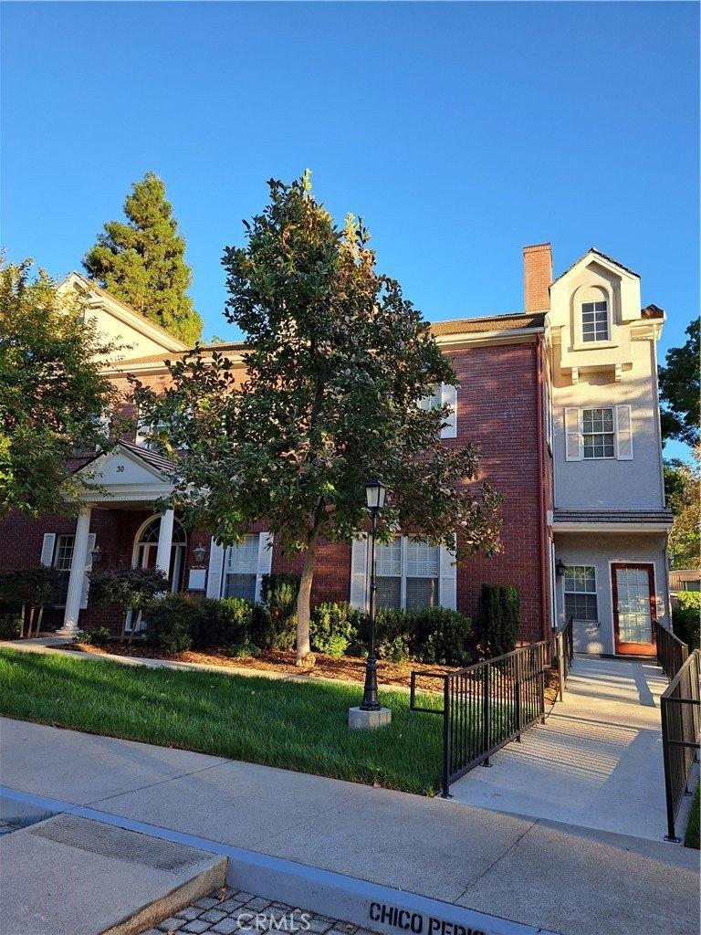 30 Declaration Drive, Chico, CA 95973 - MLS# SN22192517 | C21