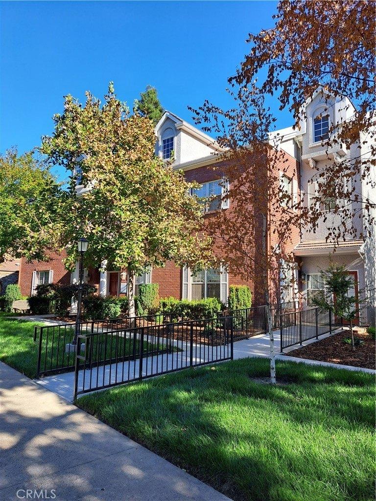 30 Declaration Drive, Chico, CA 95973 - MLS# SN22192517 | C21