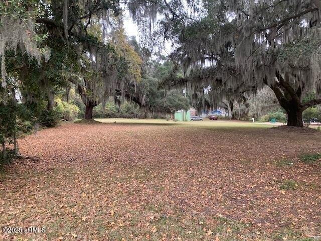 Property Image for 1237 Ribaut Road