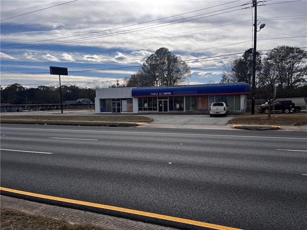 Property Image for 3290 Victory Drive