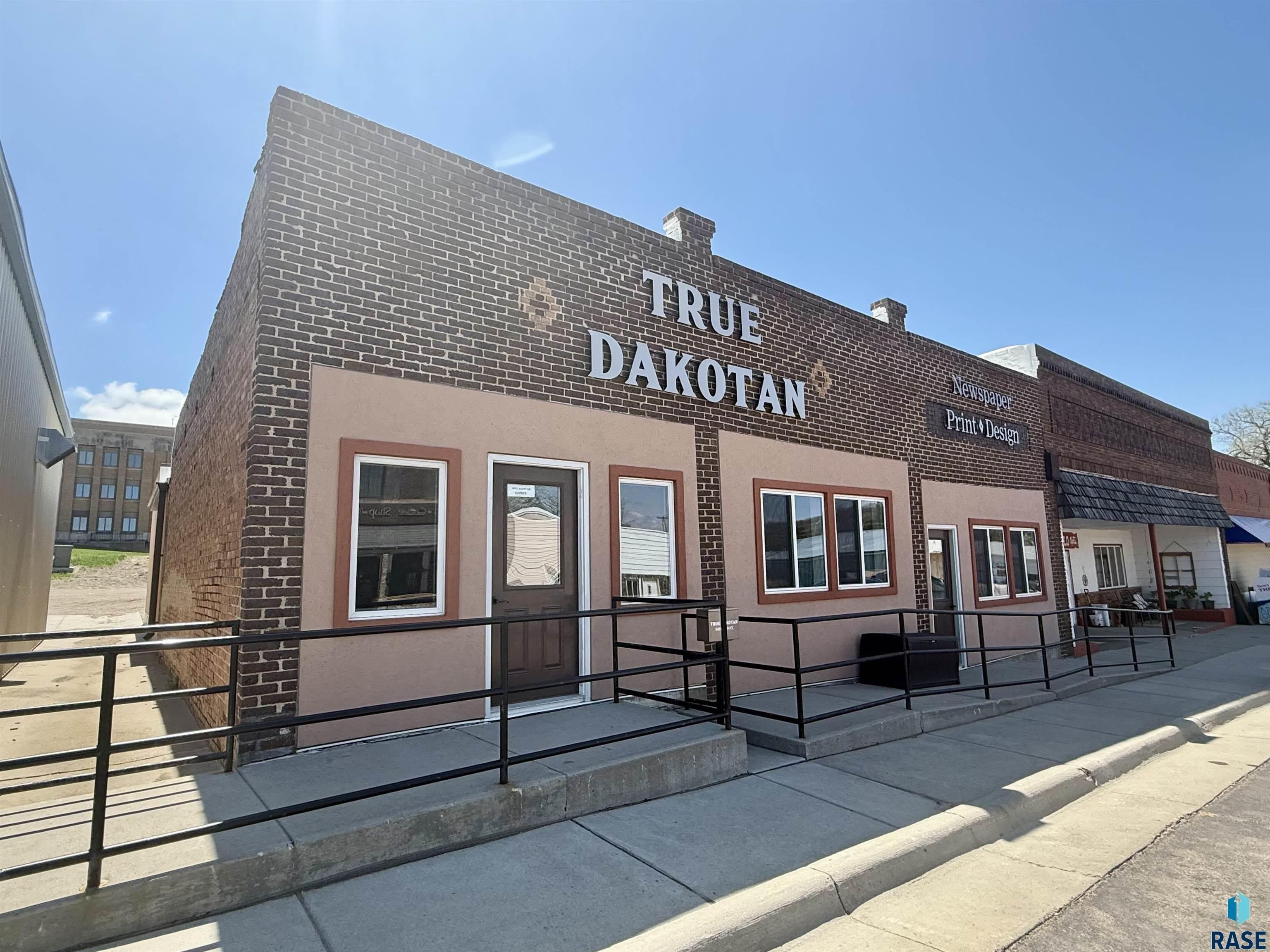 Property Image for 113 Main St