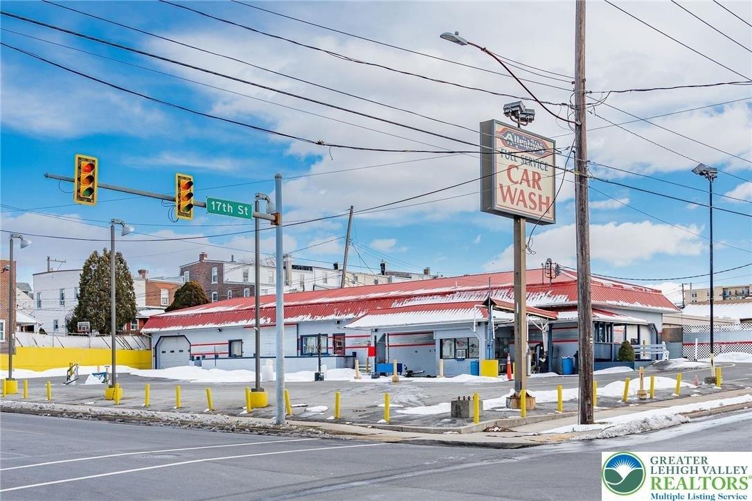 Property Image for 1636 Tilghman Street W