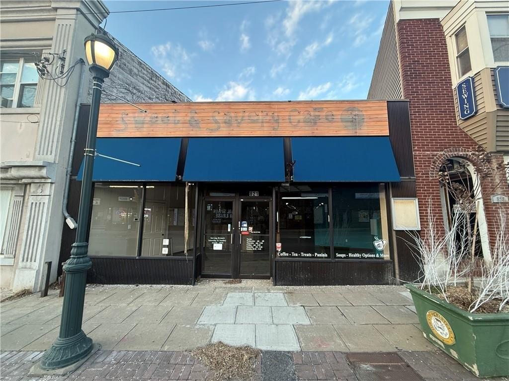 Property Image for 821 Merrick Road