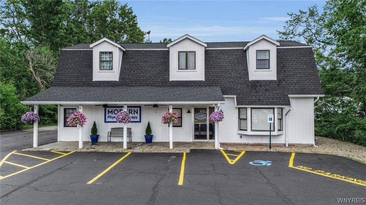 Property Image for 6575 Transit Road