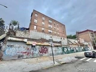 Property Image for 365 E 197th Street