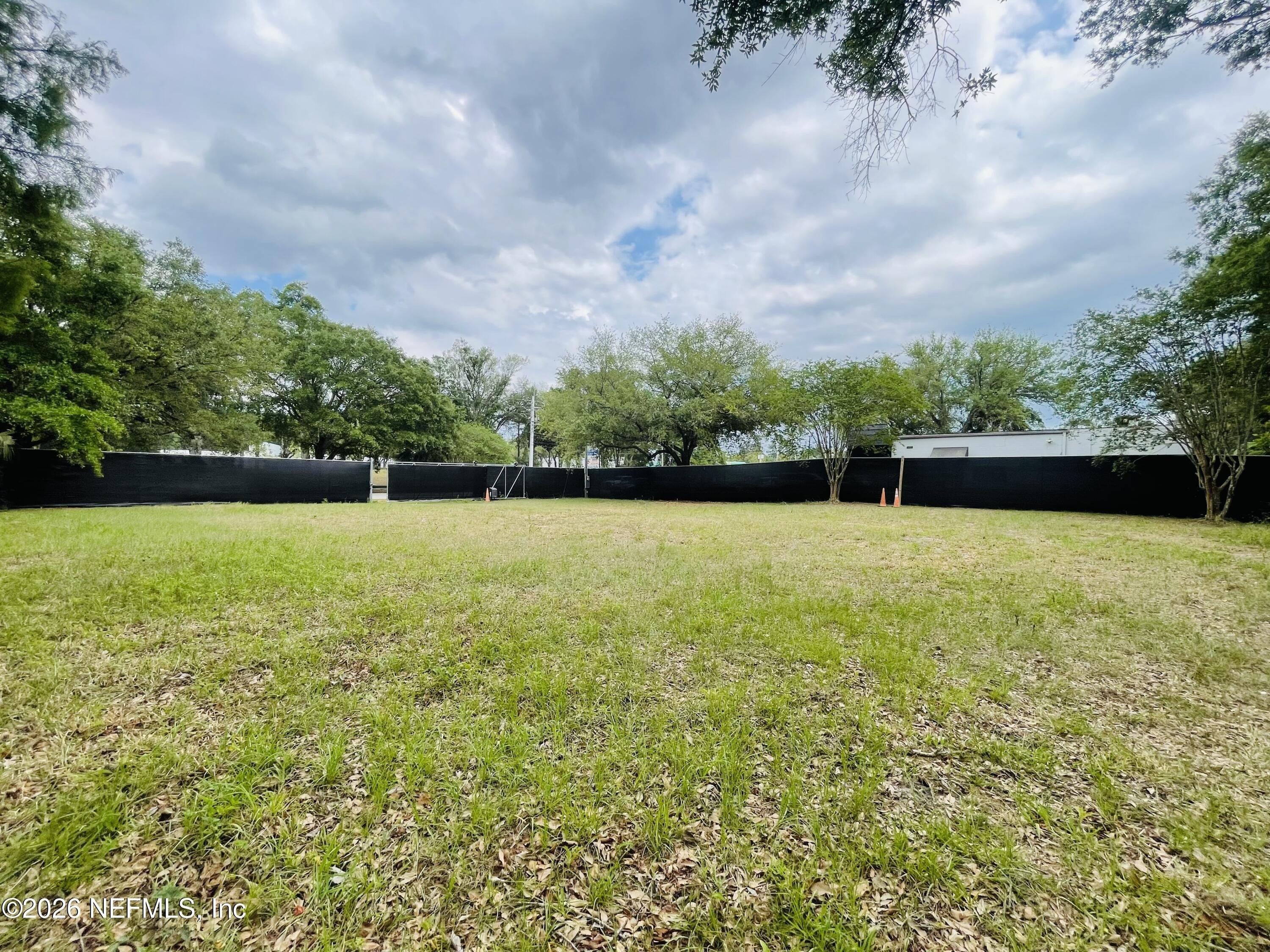 Property Image for GROVE PARK Boulevard