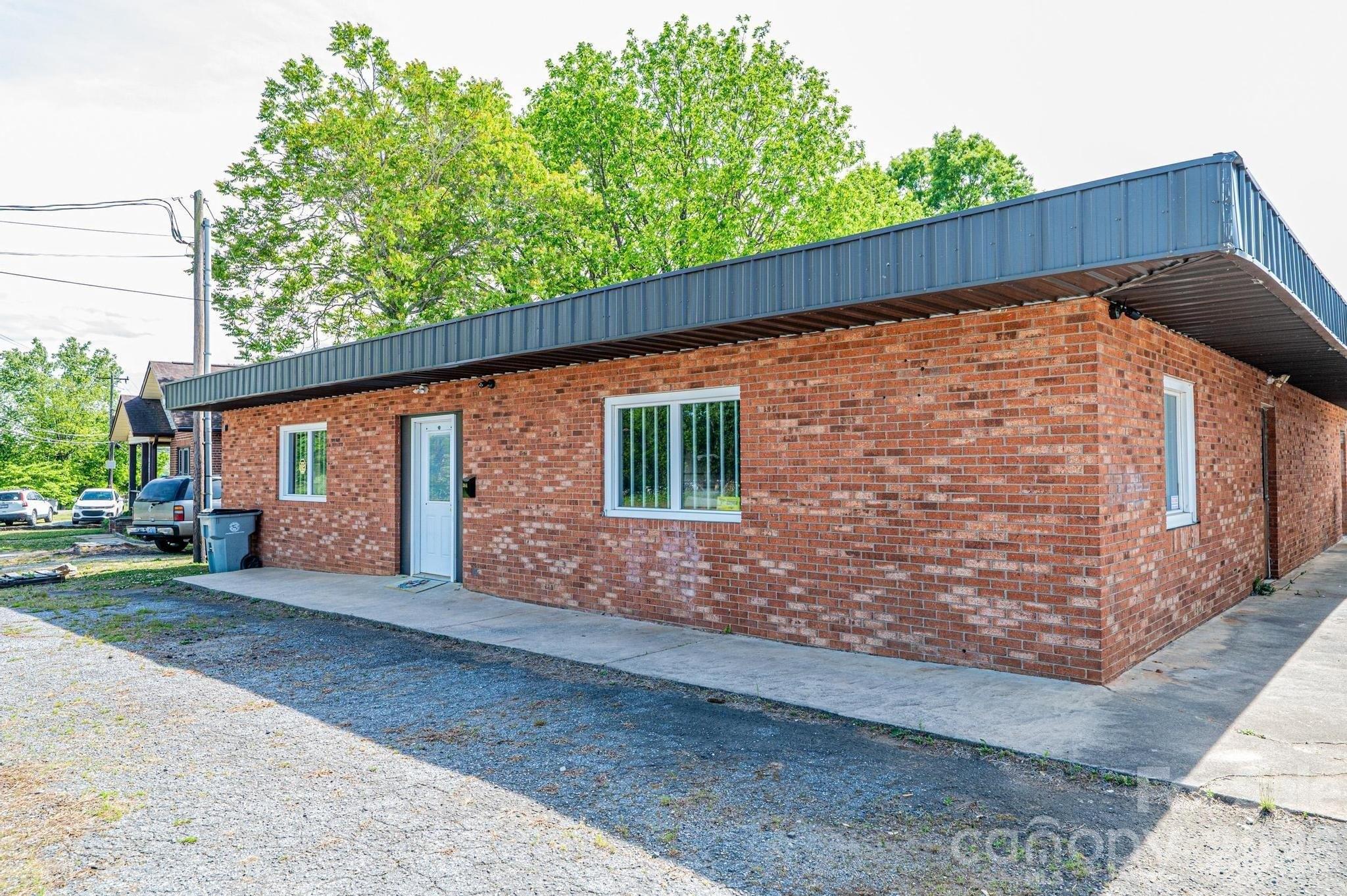 Property Image for 304 Virginia Street SW