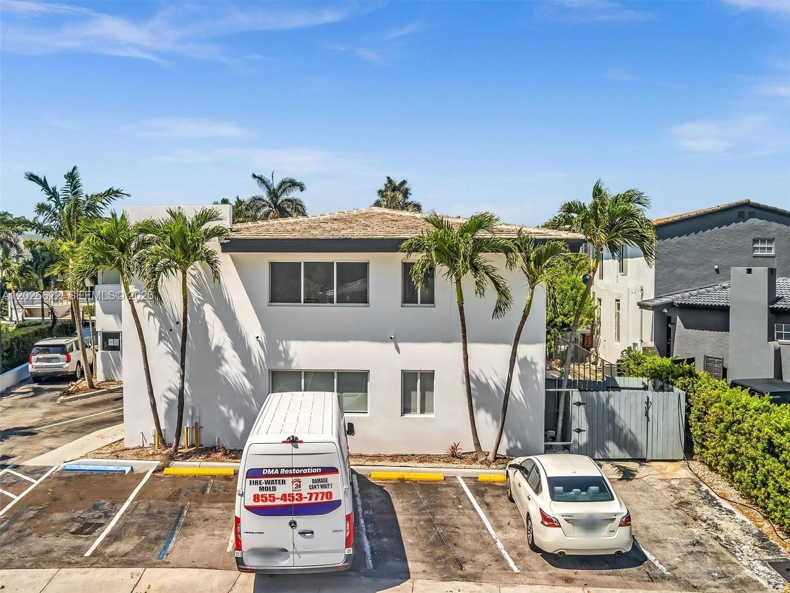 Property Image for 11900 N Bayshore Dr 1-8