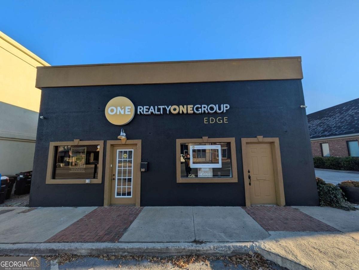 Property Image for 242 N 5th Avenue unit: A, B, 226 A, B, 226