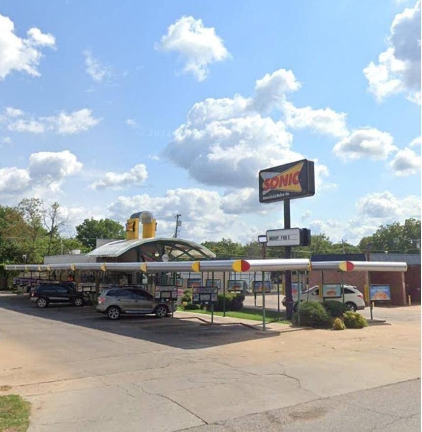 Property Image for 140 W. 4th Avenue (Route 66)