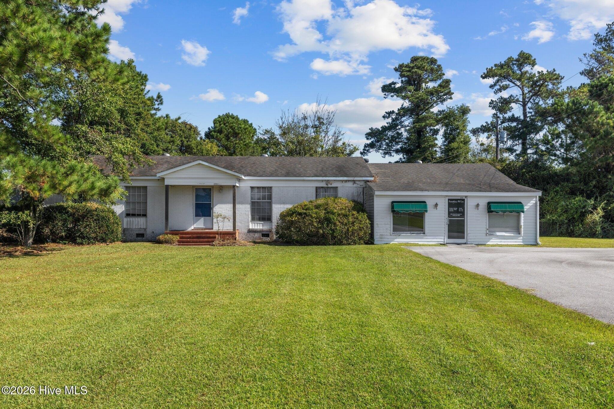 Property Image for 1468 W Corbett Avenue
