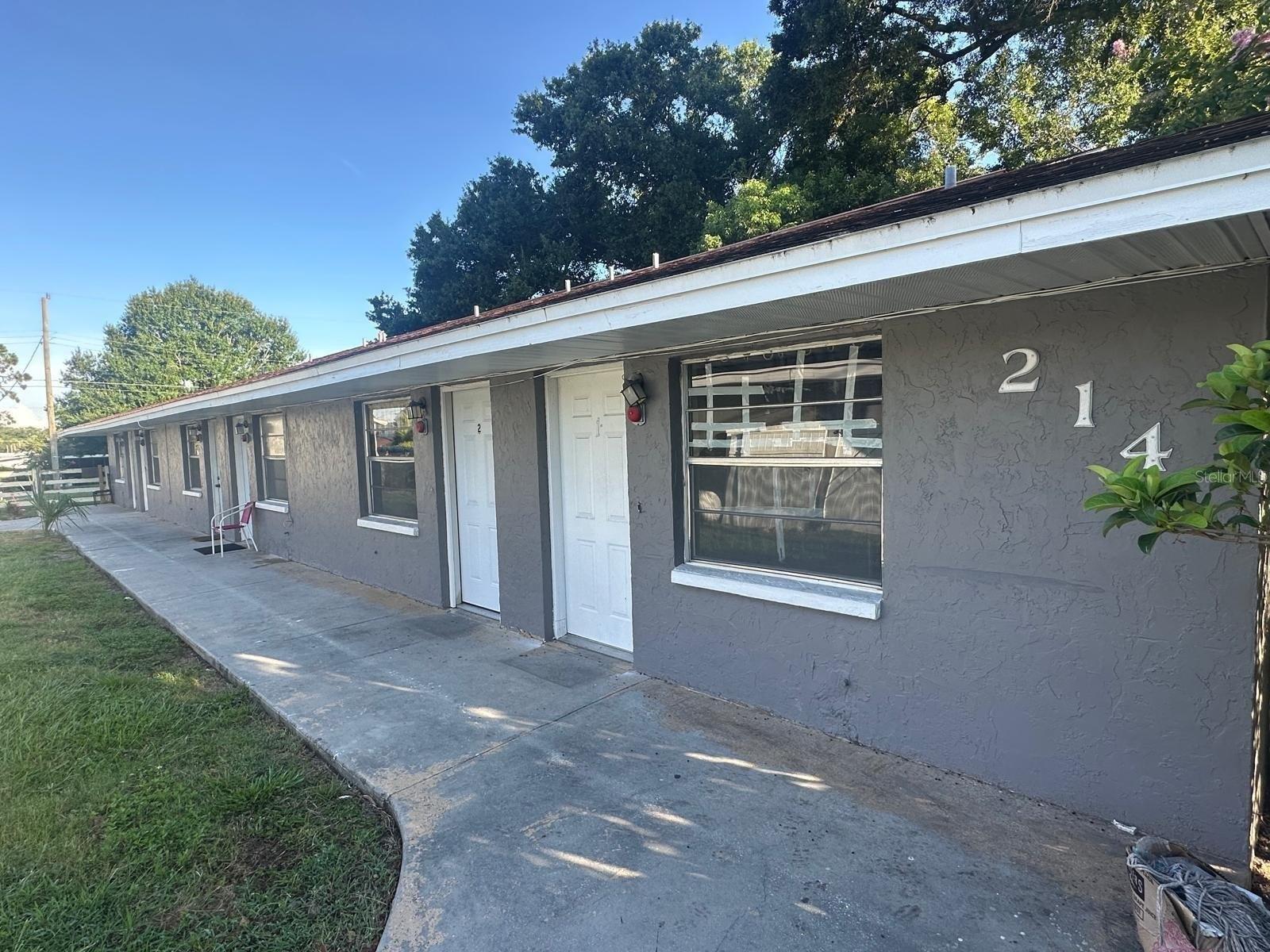 Property Image for 214 N CHESTNUT Road 6
