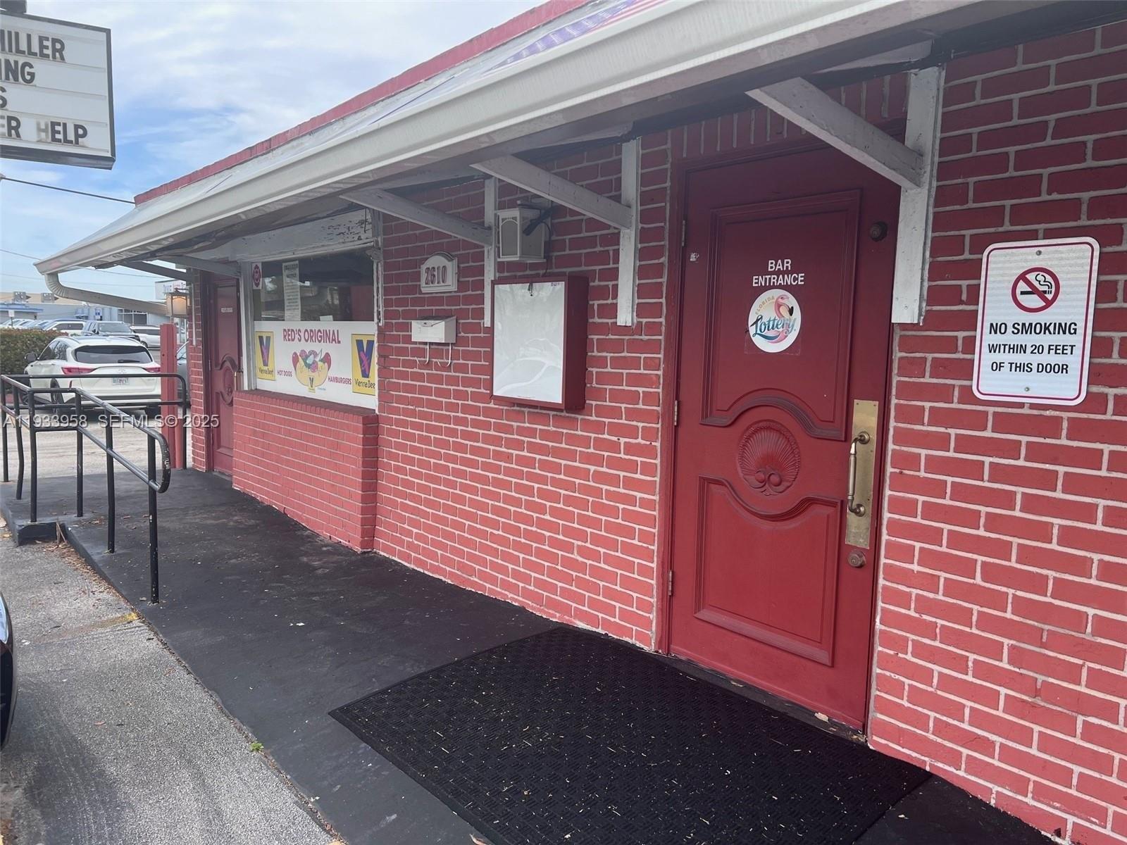 Property Image for 2610 N Dixie Hwy