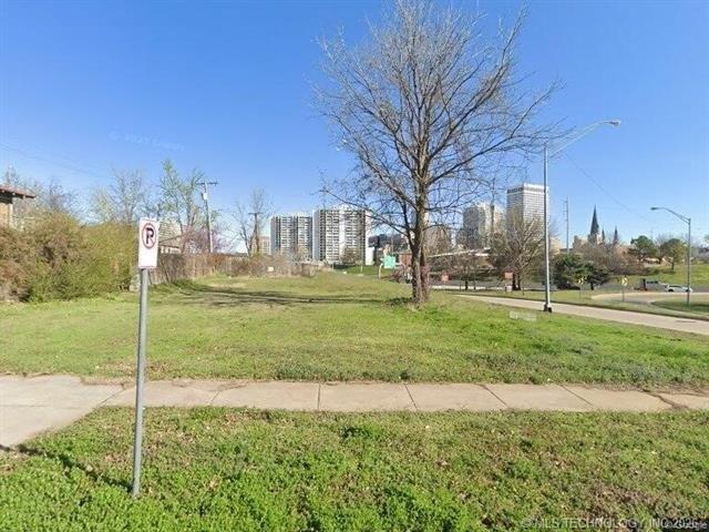 Property Image for 411 W 13th Street