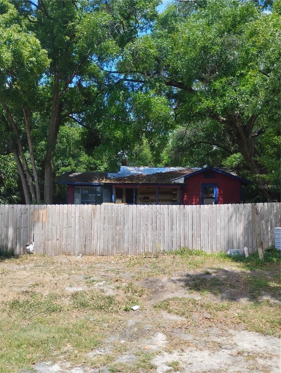 Property Image for 2507 N Magnolia Avenue