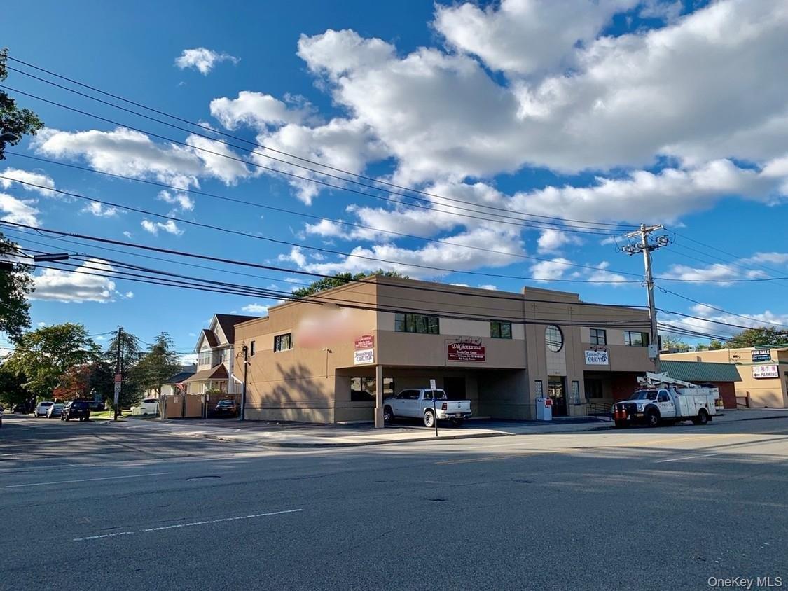 Property Image for 1061 N Broadway