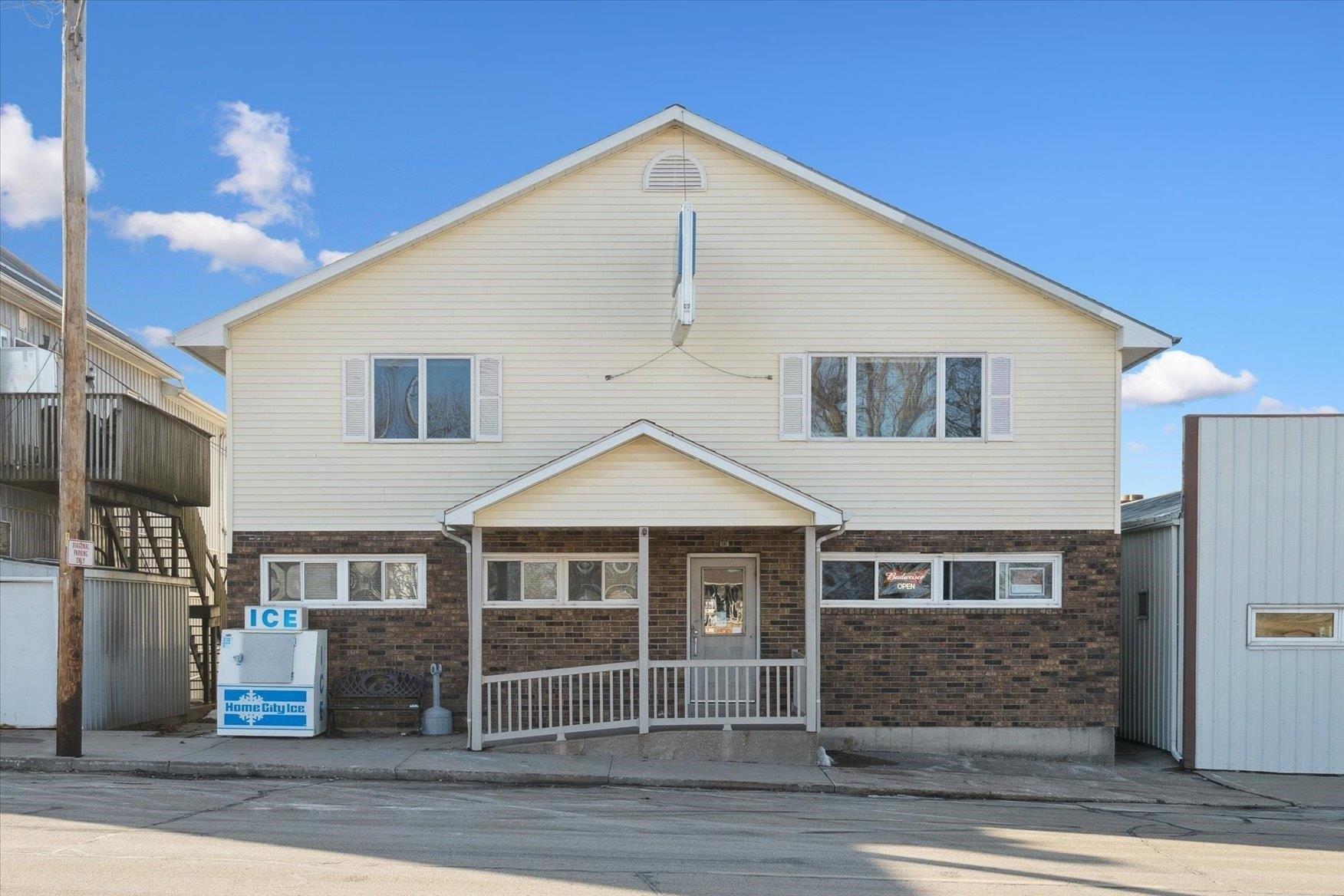 Property Image for 927 Main Street