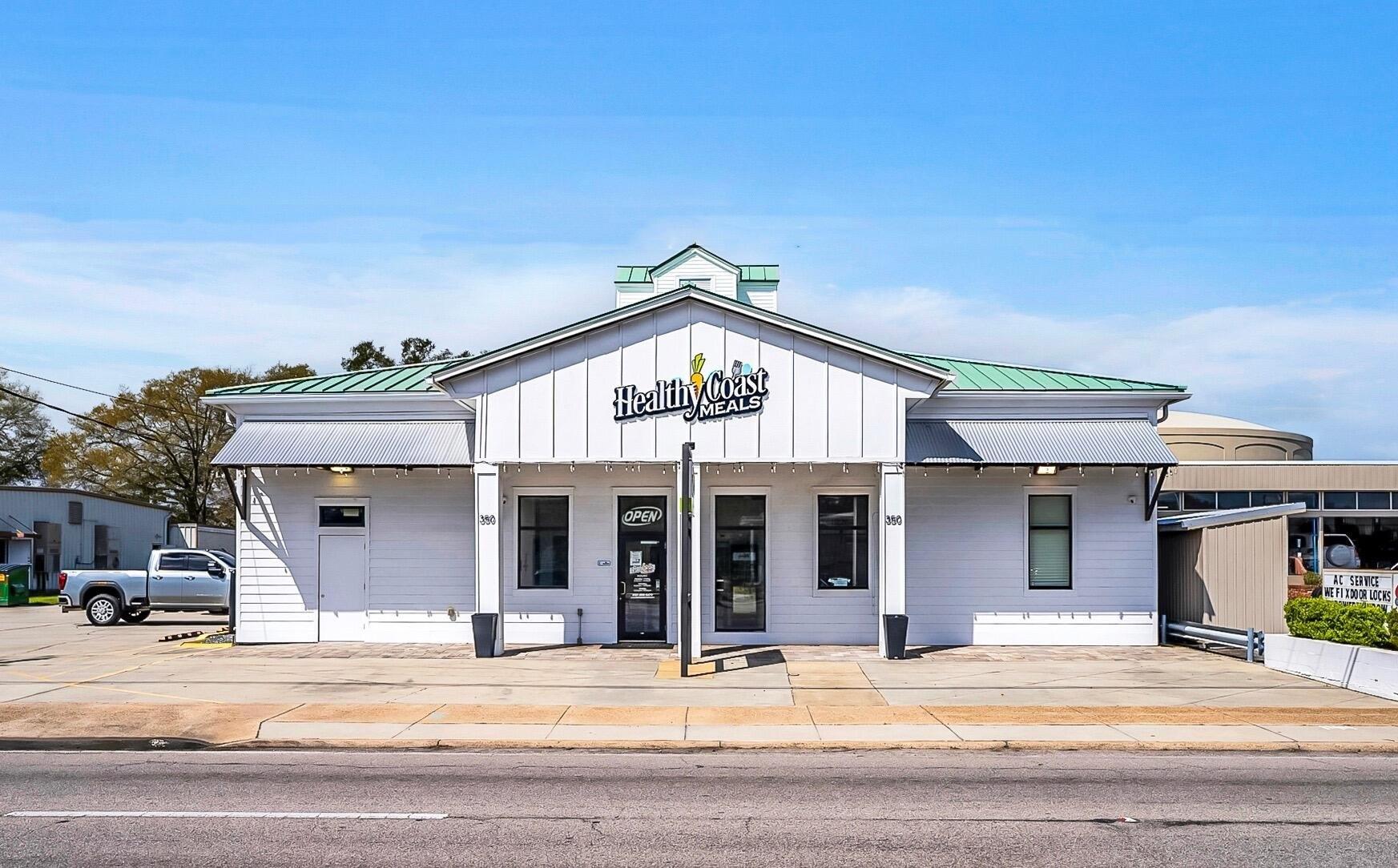 Property Image for 350 NE Eglin Parkway