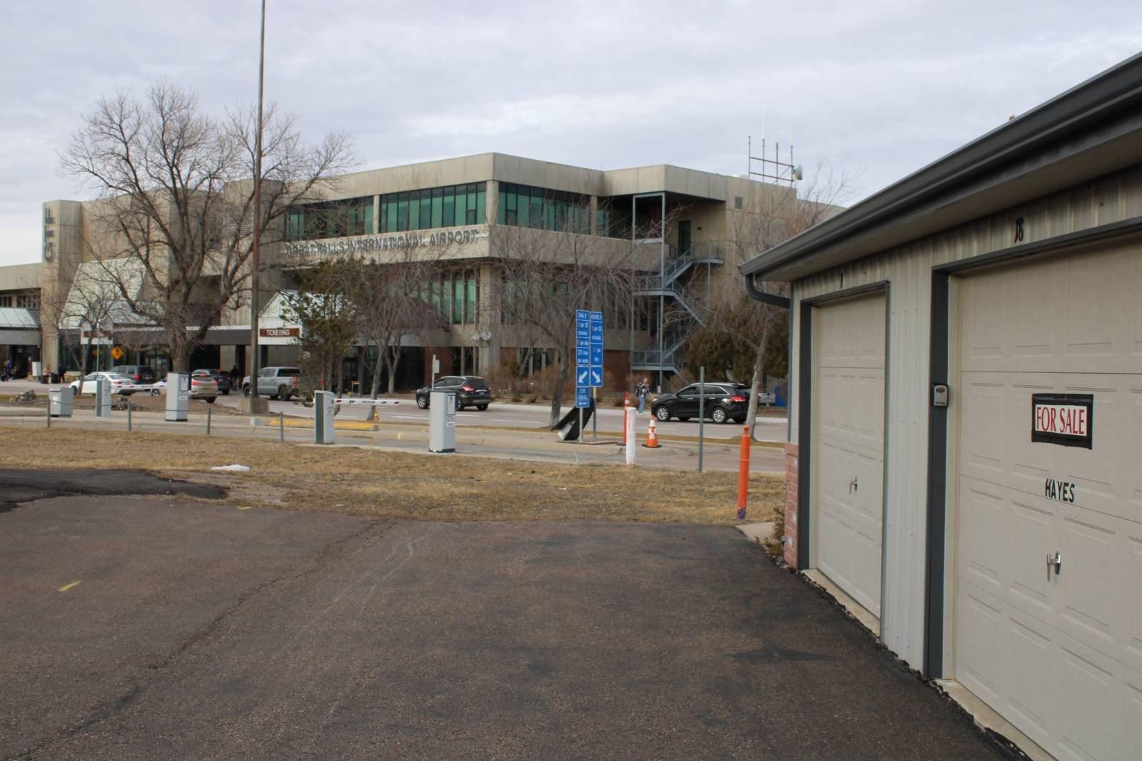 Property Image for 2701 Terminal Drive 18