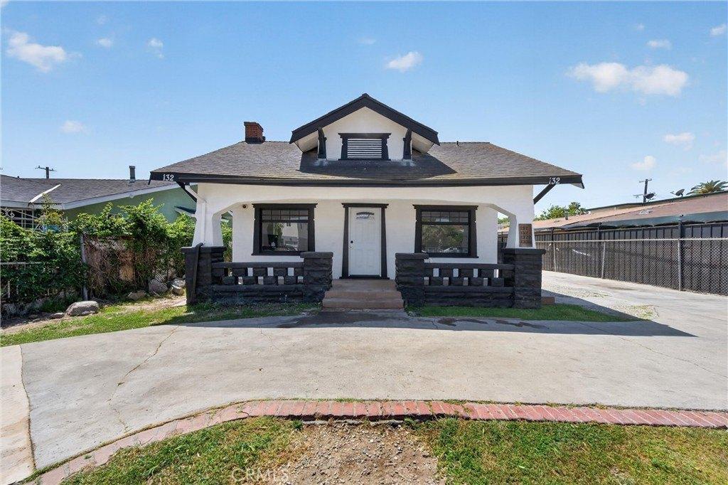 Property Image for 132 W 74th Street