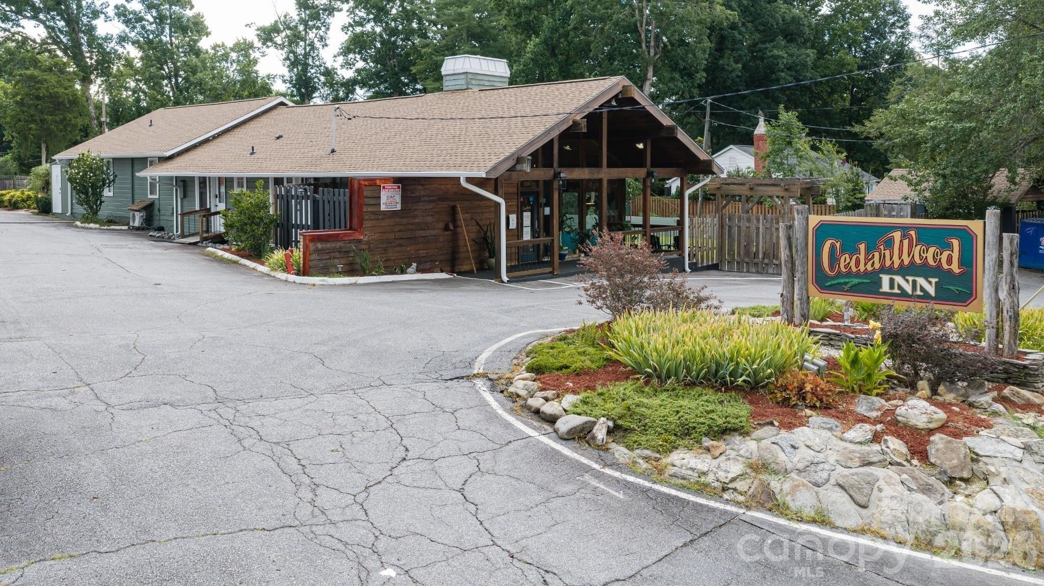 Property Image for 1510 Greenville Highway