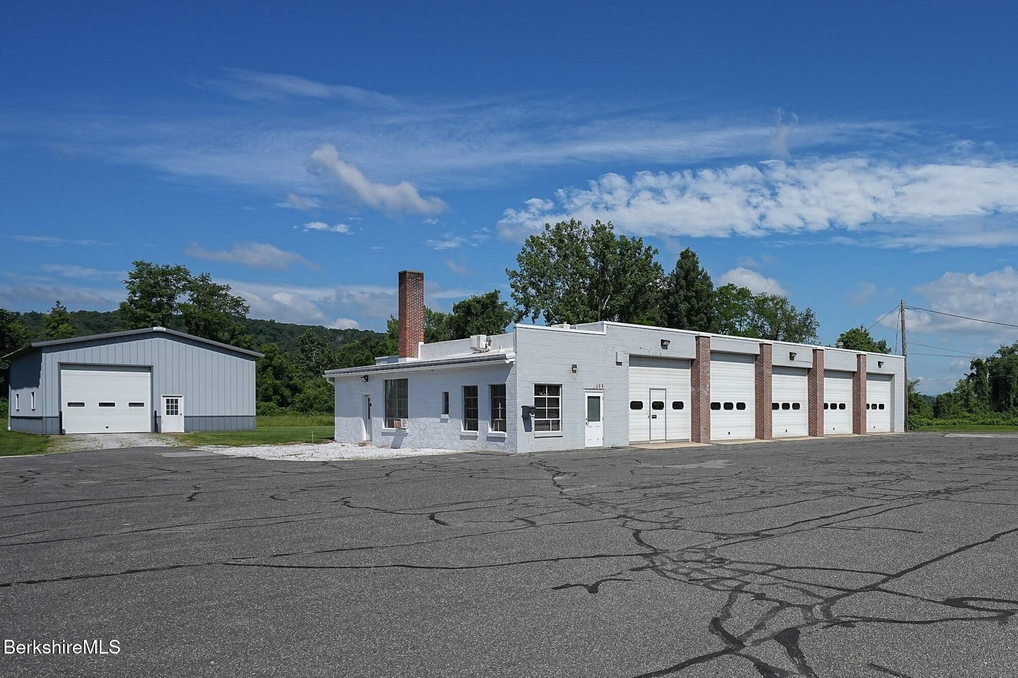 Property Image for 1955 N Main St