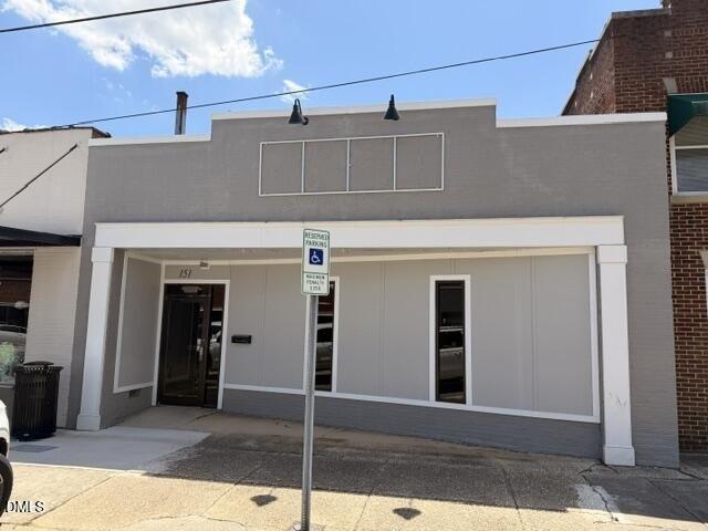Property Image for 151 N Steele Street