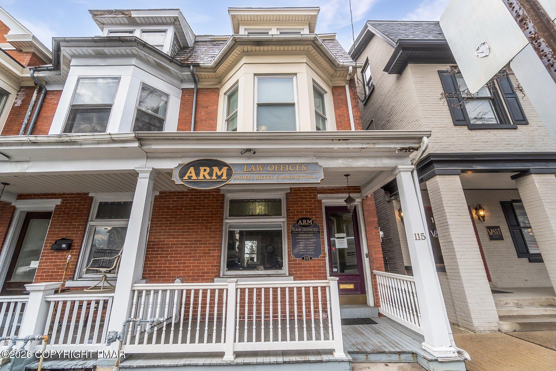 Property Image for 115 E Broad Street