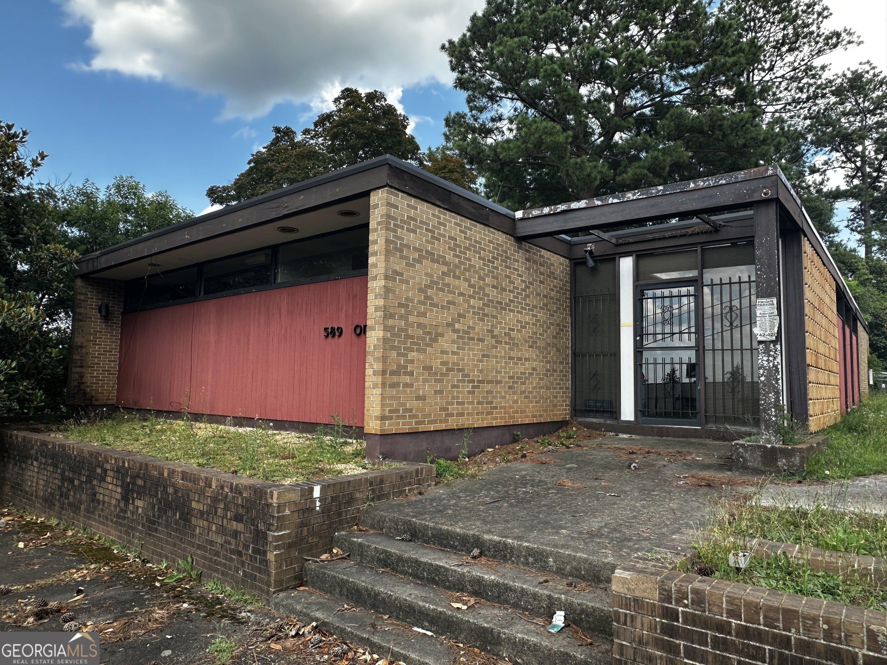 Property Image for 589 Forest Avenue