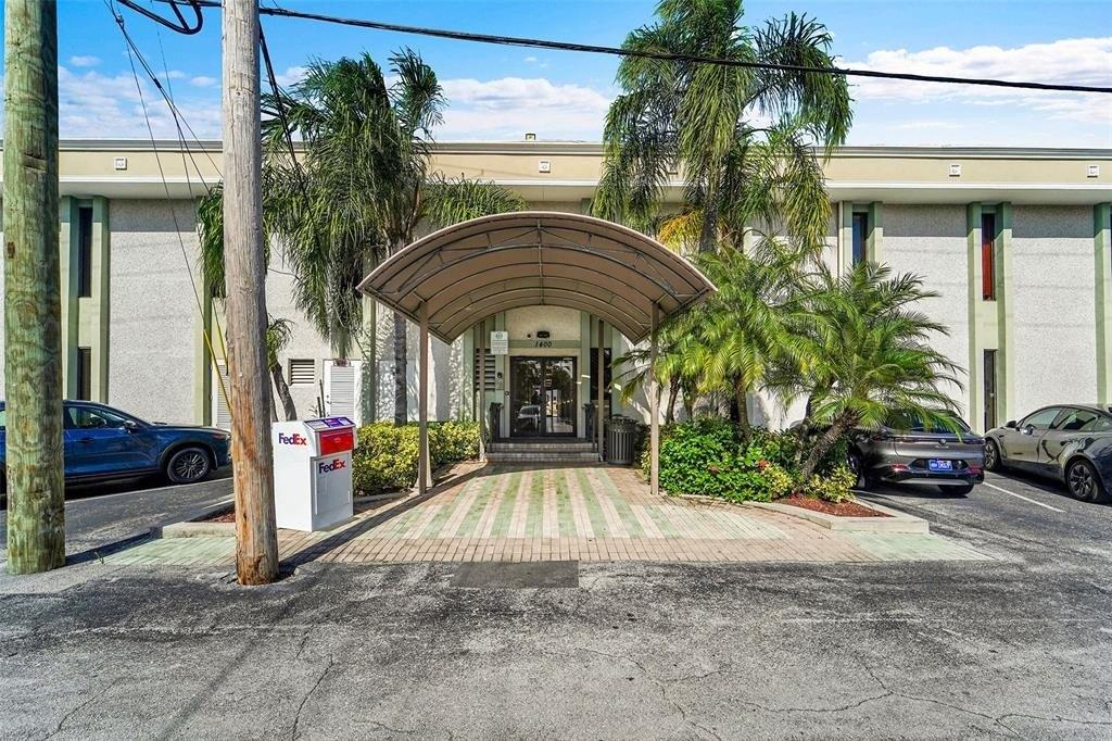 Property Image for 1400 E Oakland Park Blvd 102