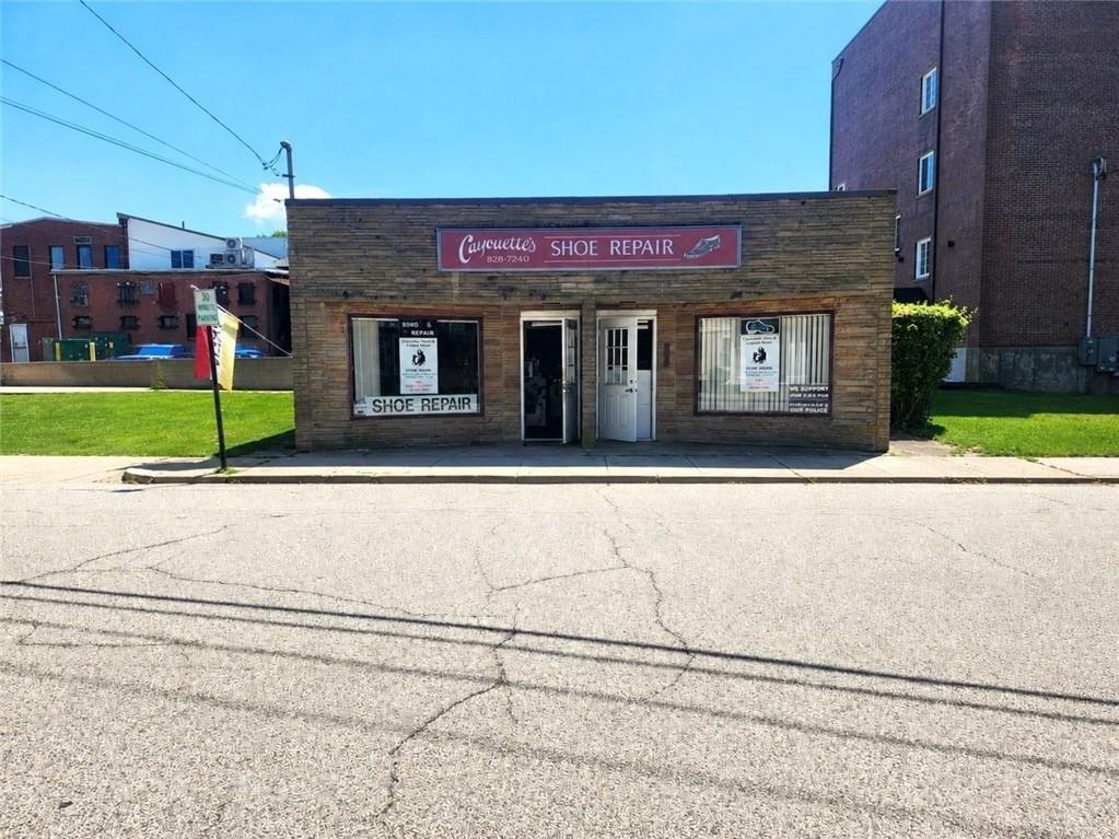 Property Image for 100 Archambault Avenue